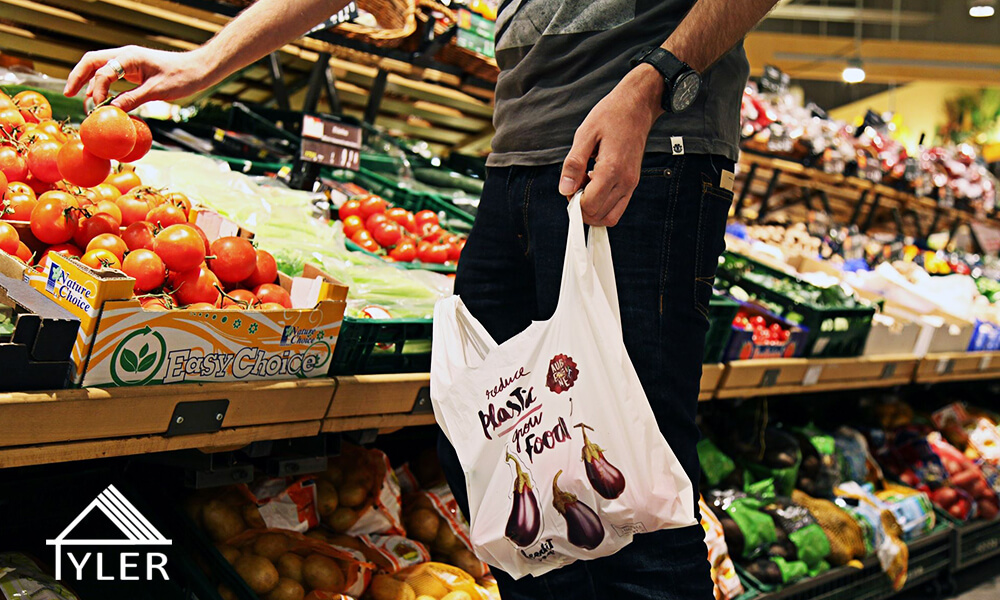 The development of biodegradable shopping bags banner