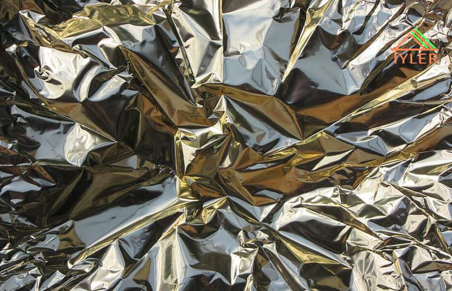 Wrinkled edges on aluminium foil bags